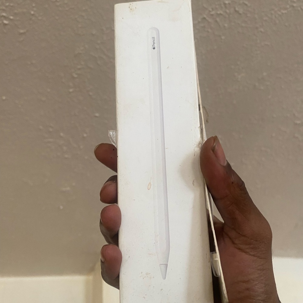 Apple Pencil in White